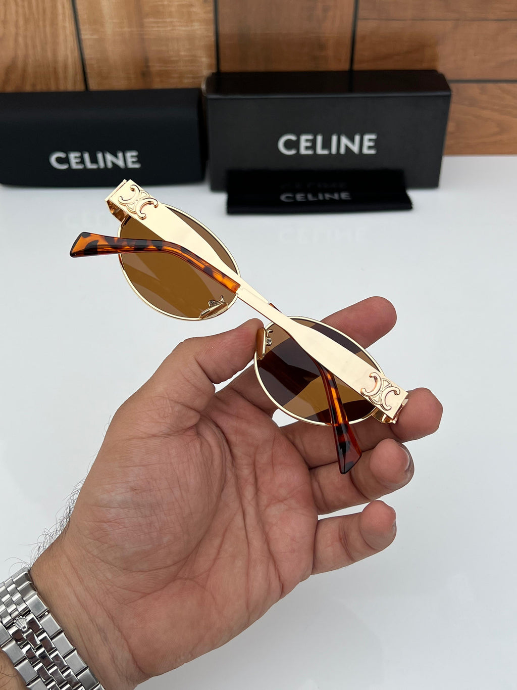 Celin_E 1006 – Gold Brown