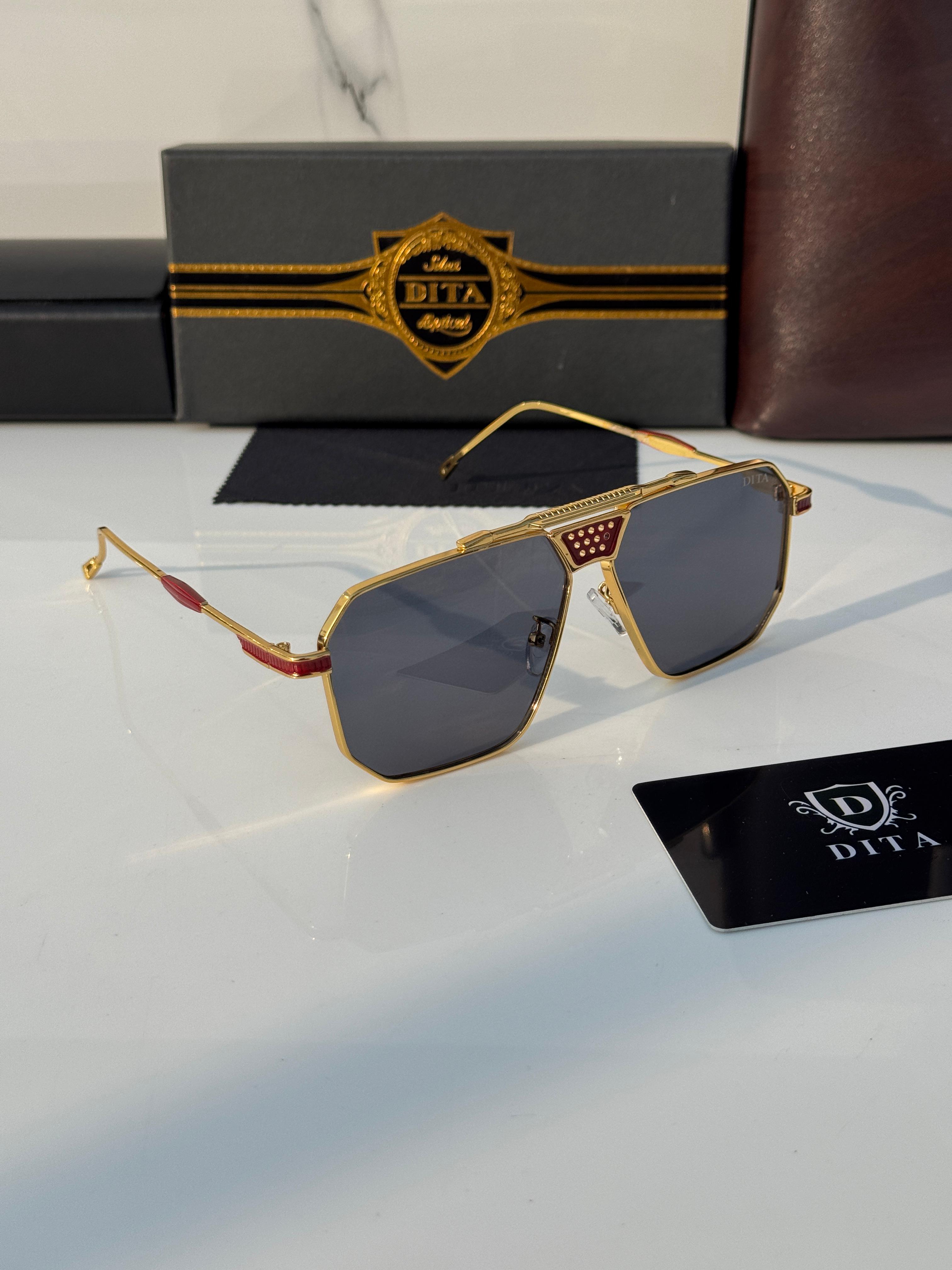 Dita 9090 – Gold Black