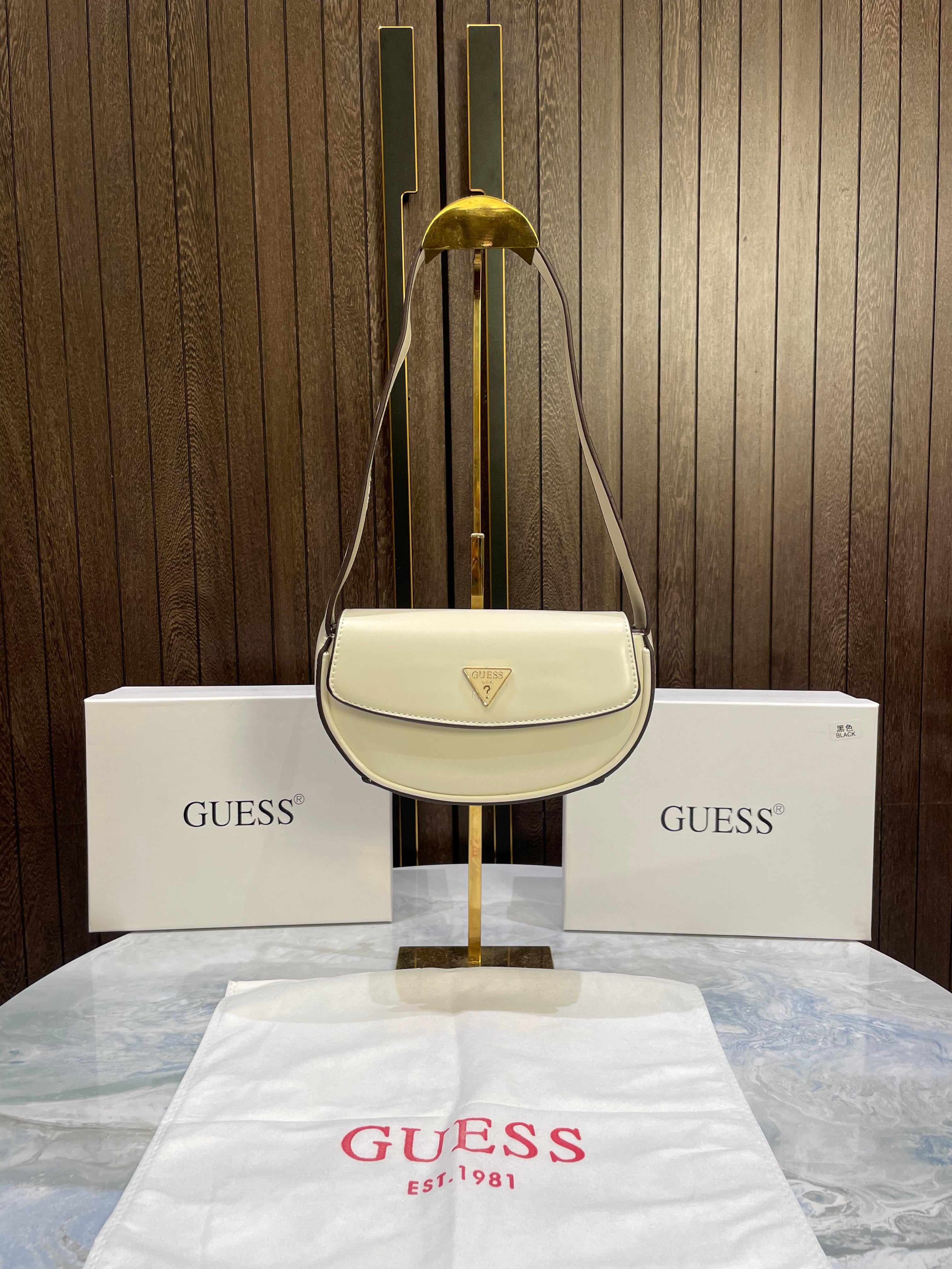 Guess PU bucket shoulder bag with applique with box