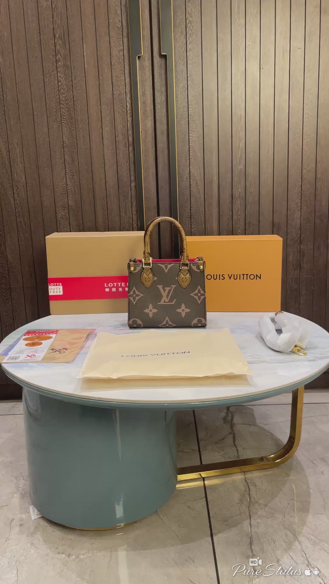 Loui_s Vuitton onthego BB mini size with double box