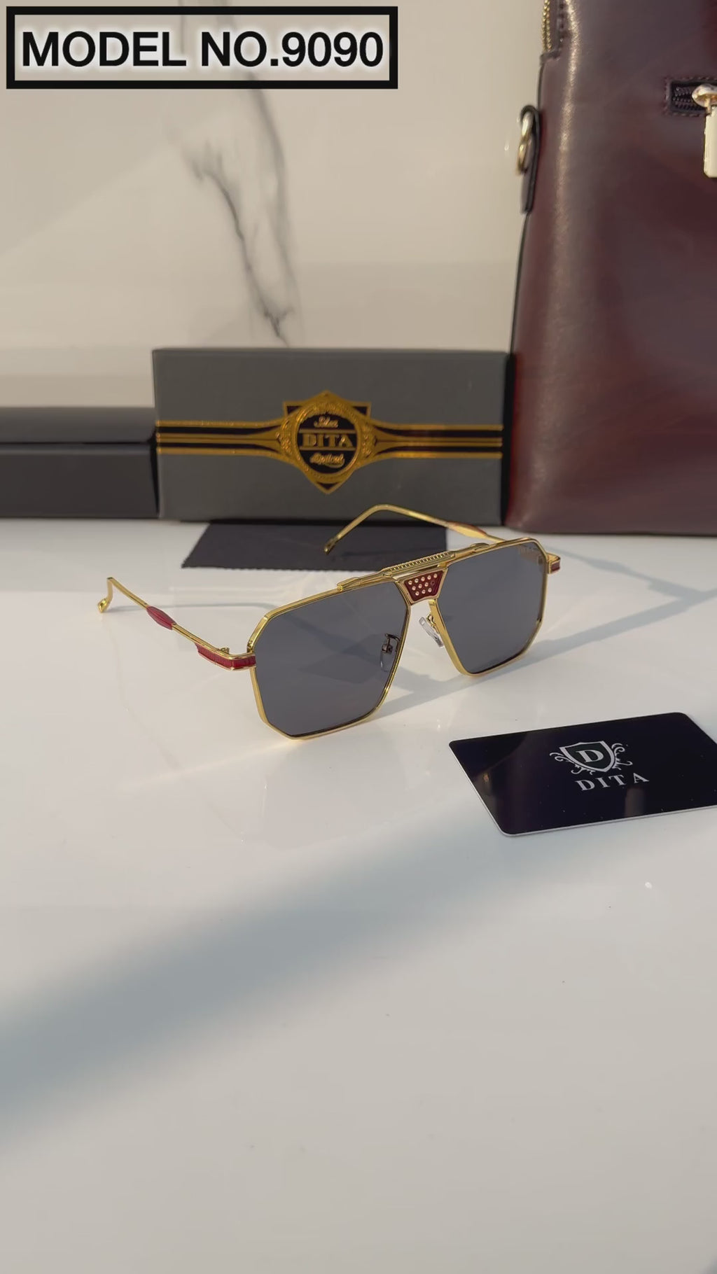 Dita 9090 – Gold Black