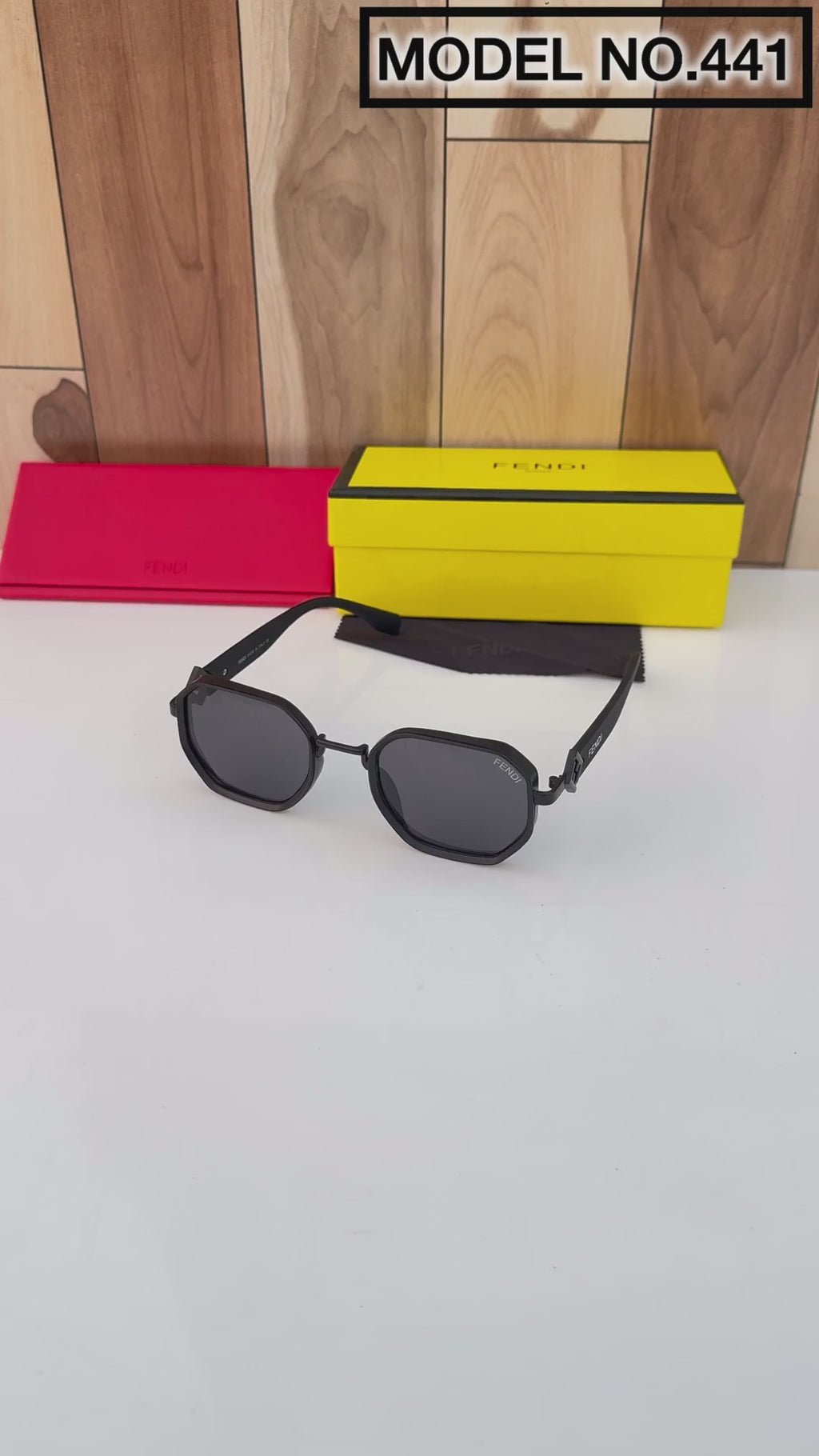 FEND_i 441 – Sunglasses
